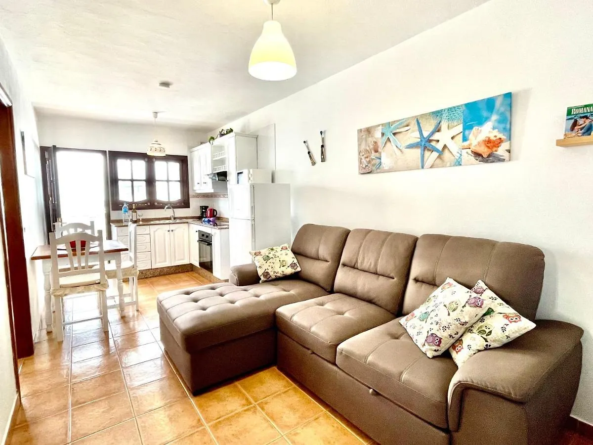 Eslanzarote Turtle House, Super Wifi, Sea Views Apartment Caleta de Caballo 0*,  Spain