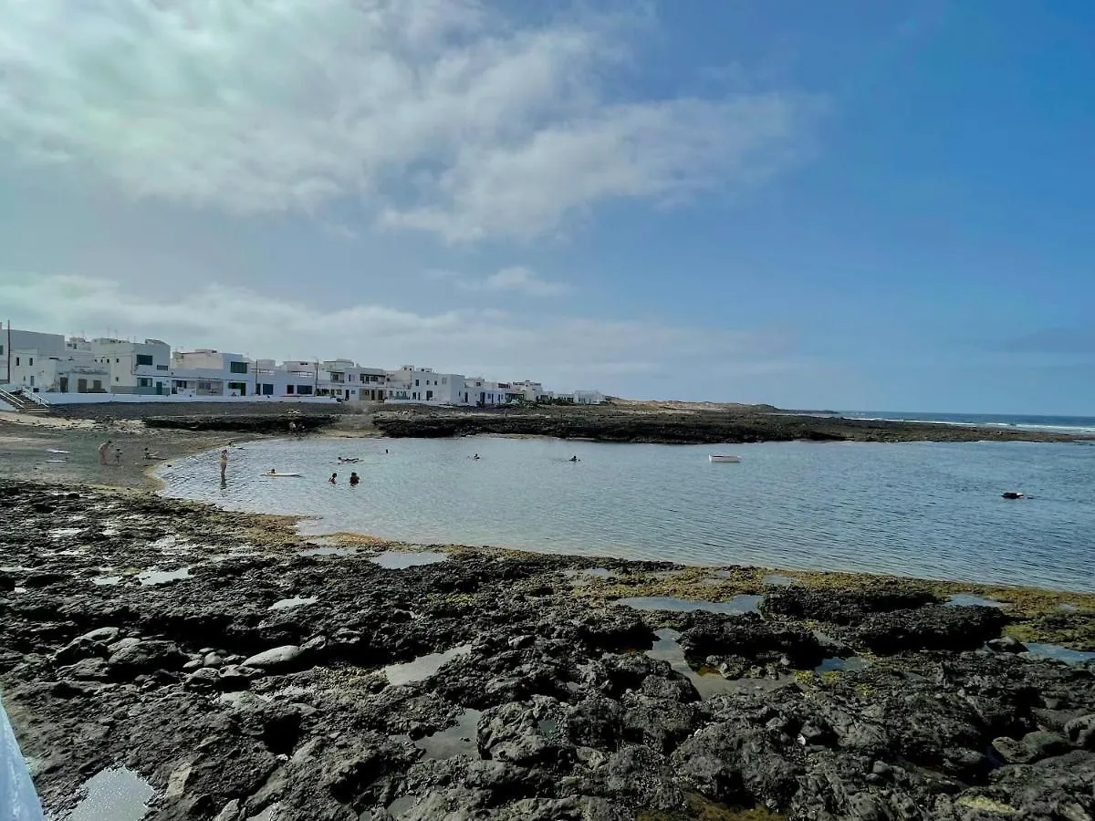 Eslanzarote Turtle House, Super Wifi, Sea Views Apartment Caleta de Caballo
